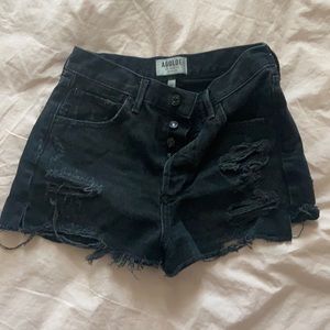 AGOLDE Sz 26 distressed black denim shorts